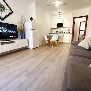  Appartamento Apt. Marisdomus, 300m Dal Centro Italia